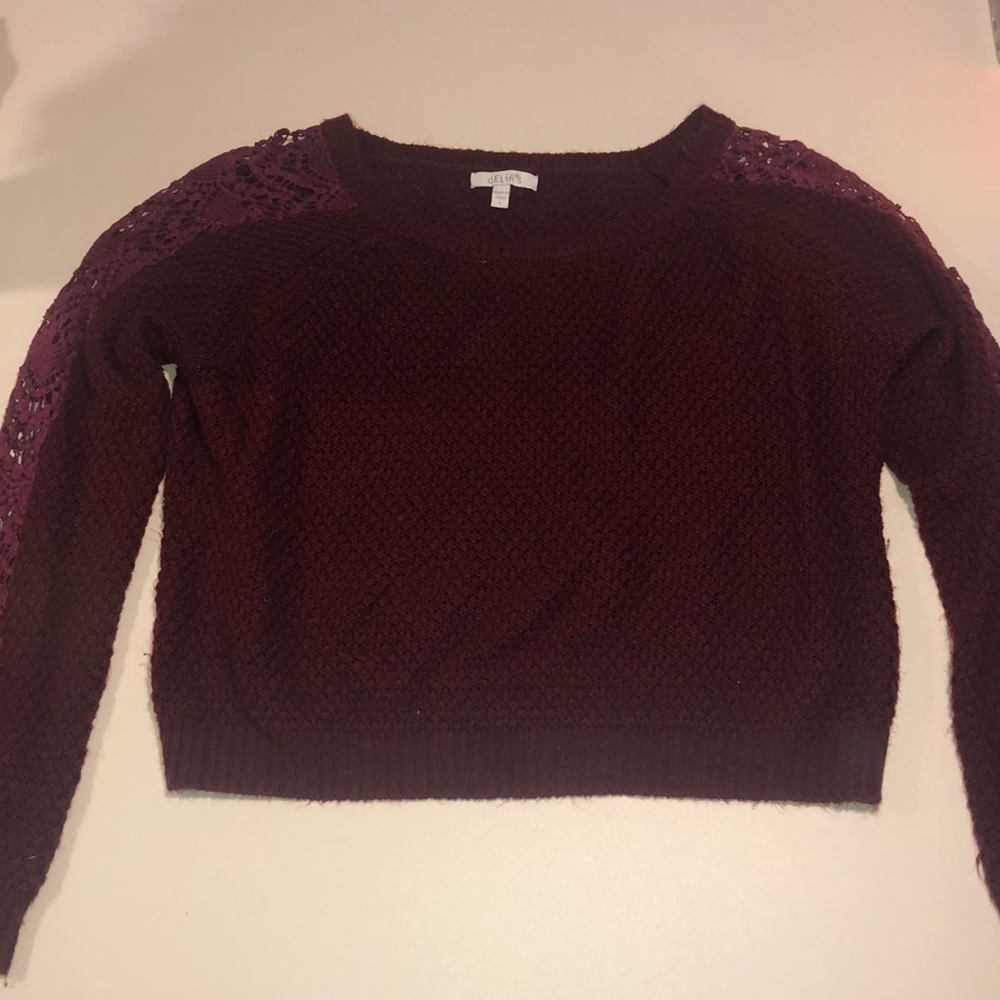 Maroon lace sleeve sweater